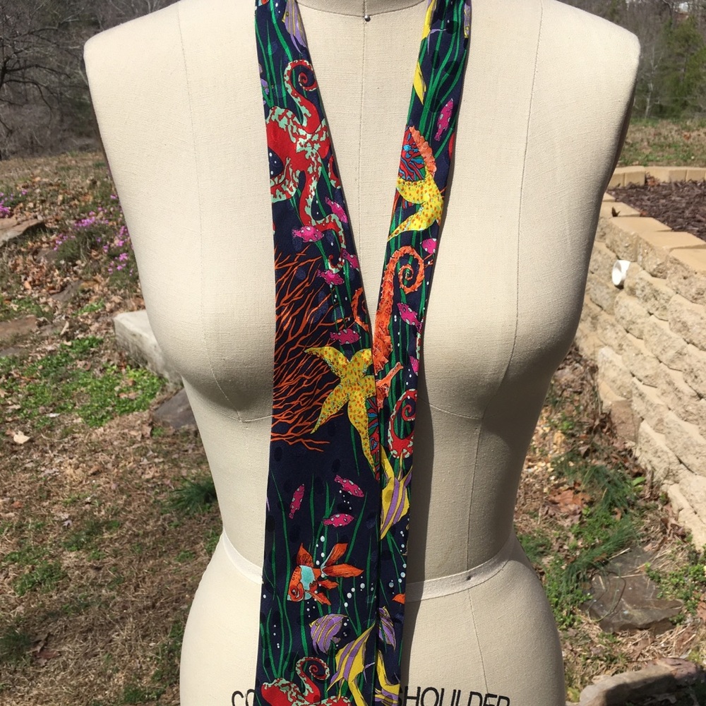 Nautical tie